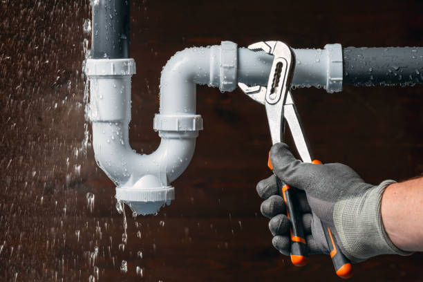 Professional Sewer Line Repair technician working in Lamona, WA